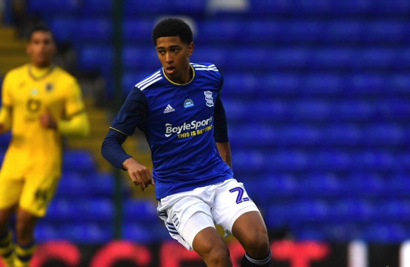 记者：热刺、红军有意红牛球员迪奥曼德，都已和球员团队接触（记者曝：热刺与利物浦相中红牛后卫迪奥曼德，已与其团队接洽）