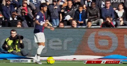 小法：我非常看好国米的路易斯-恩里克，去年还曾尝试签下他