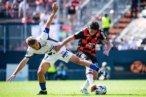 全面处于下风，本赛季西甲球队欧冠10战英超球队1胜9负（欧冠对英超10战仅1胜9负，西甲本赛季全面被压制）