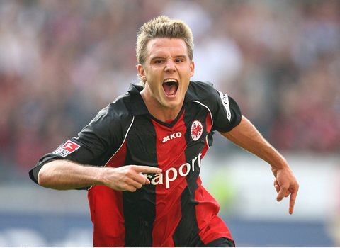 官宣｜中国新星魏祥鑫将于2026年7月1日正式加盟欧塞尔（欧塞尔宣布签下中国新星魏祥鑫，2026年7月1日正式加盟）