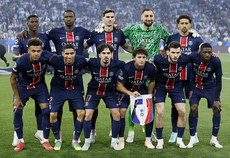 记录报：C罗并不会被追加禁赛，可以正常参加世界杯小组赛（记录报：C罗无需追加停赛，将照常出战世界杯小组赛）